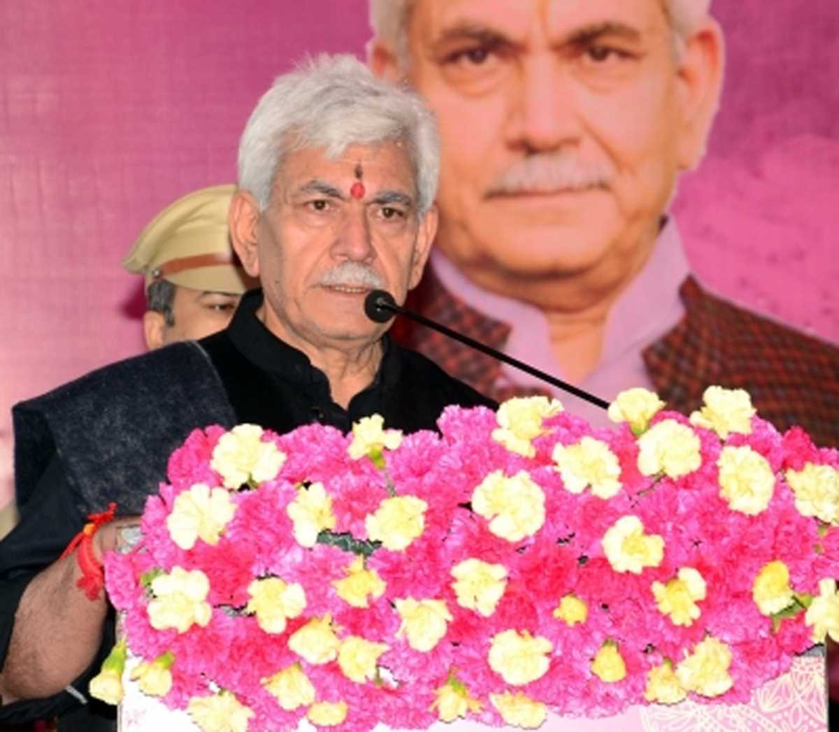 पिछले 3-4 वर्षों के दौरान विकास की शानदार गति बनाए रखी : मनोज सिन्हा